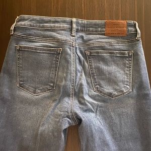 Lucky Brand jeans - lolita super skinny. Size 8/29